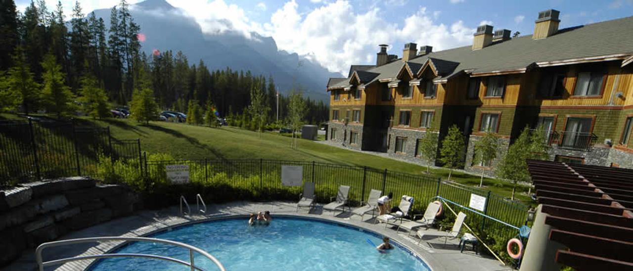 Platinum Suites Resort - Vacation Rentals Canmore Exterior foto